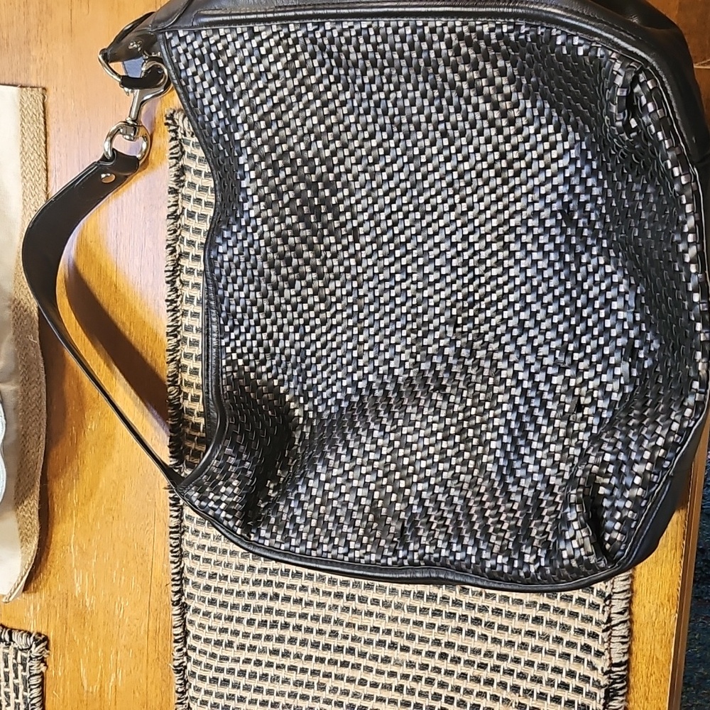 Coach Park Avery Woven Leather Hobo Semi-Shoulder Slouchy Bag Black/Silver
